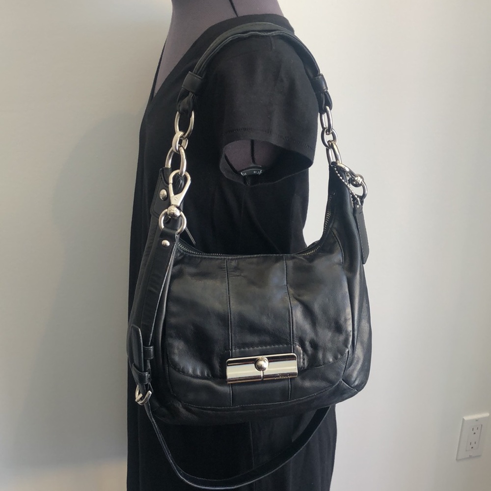 Coach leather crossbody/purse - Picture 6 of 17
